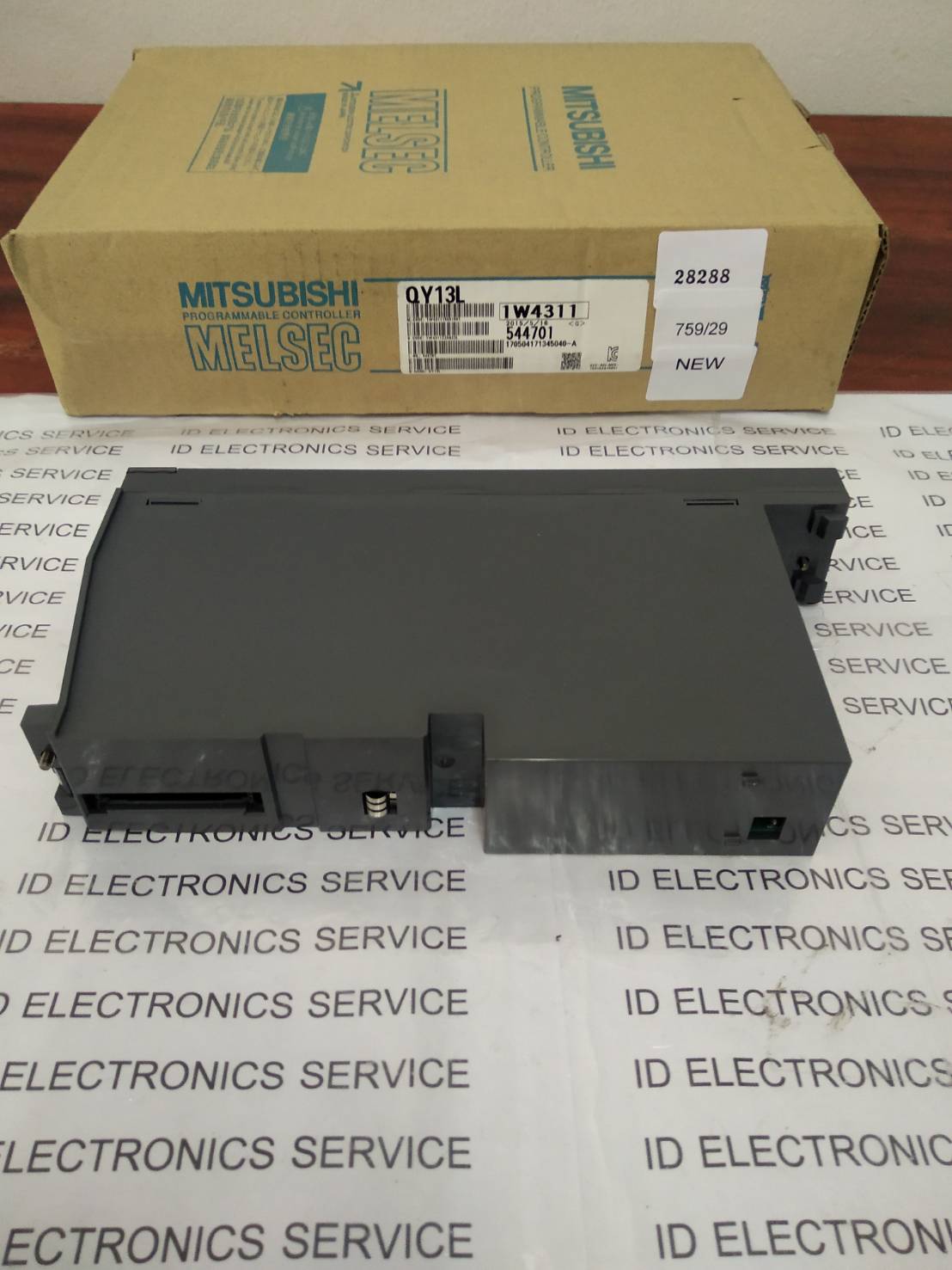 QY13L PLC " MITSUBISHI "