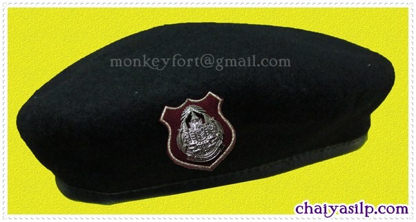หมวกไบเล่ย์ สีดำ ผ้าสักกะหลาด พร้อมตราหน้าหมวกตำรวจ