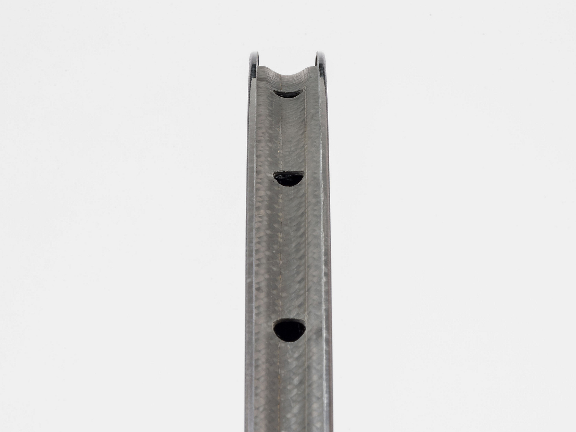 ชุดล้อคาร์บอน BONTRAGER AEOLUS XXX 2 TLR CLINCHER ขอบงัด, ขอบสูง 28มม