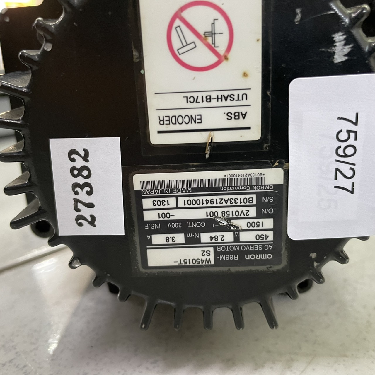 R88M-W45015T-S2 SERVO MOTOR " OMRON "