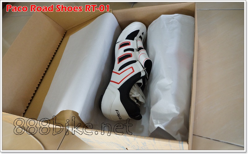 รองเท้าเสือหมอบ PACO Cycling Road Shoes, RT-01 รองเท้าปั่นจักรยานเสือหมอบ มีล็อค