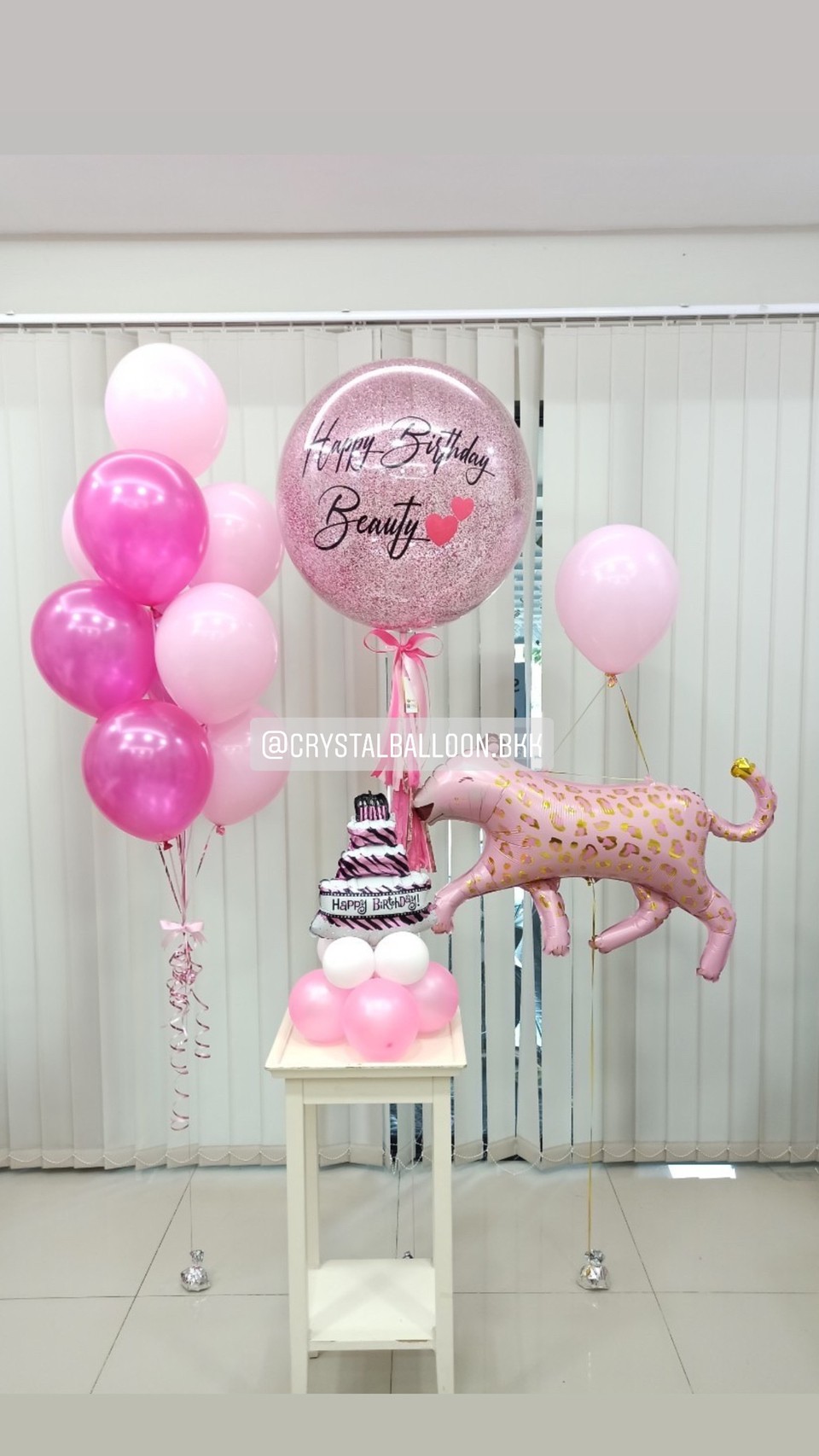 ลูกโป่ง วันเกิดเด็ก Bubble ขนาด 24" Theme สีชมพู พร้อม ช่อลูกโป่ง 9 ลูก 1 ช่อ พร้อมตกแต่ง ฟอยล์เสือใหญ่ 1 ชิ้น,ฟอยล์เค้ก ตั้งฐาน 1 ชิ้น สามารถเปลี่ยนสีลูกโป่ง/เปลี่ยนข้อความ/เปลี่ยนขนาด/เปลี่ยนสี-ฟอยล์ตกแต่งได้