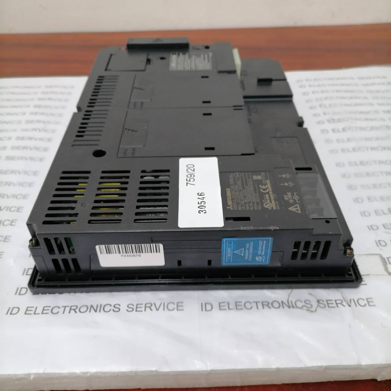 GT1675M-VTBA LCD TOUCH SCREEN " MITSUBISHI "