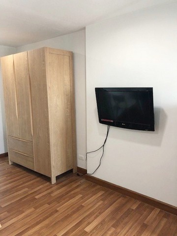 ให้เช่าคอนโด รีเจ้นท์โฮม บางซ่อน ตึก B 28 ตร.ม.เฟอร์ครบ แอร์ 2 ตัว มีเครื่องซักผ้า ใกล้ BTS บ่างซ่อน