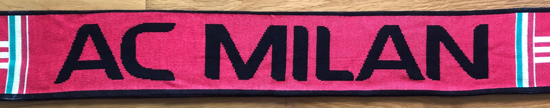 ผ้าพันคอ ฟุตบอล สโมสรเอซี มิลาน - AC MILAN ใหม่ / AC MILAN Football Club Scarf - AC MILAN NEW