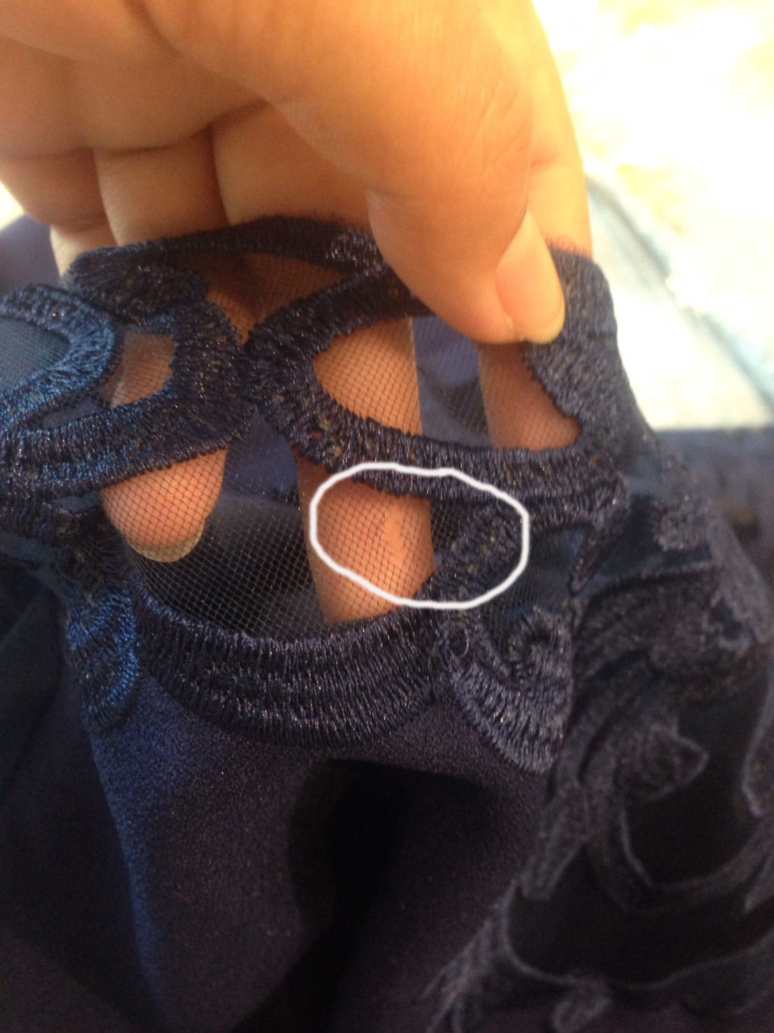 พร้อมส่ง ชุดเดรส/ชุดออกงาน แขนสั้น สีน้ำเงิน ผ้าโพลีเอสเตอร์ ตัดเย็บละเอียด จับจีบช่วงเอวช่วยพรางหน้าท้อง (ซิปหลัง) ** เหลือเฉพาะไซส์ M** ชุดมีตำหนิเล็กน้อย ดูภาพได้ด้านล่าง