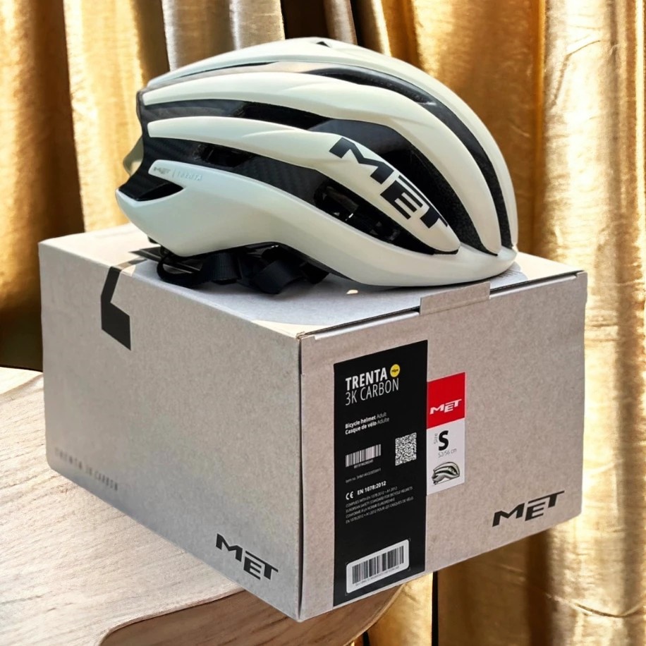 หมวกจักรยานอิตาลีรุ่นท็อปสุด ช่องระบายอากาศ 19 ช่อง MIPS® AIR NODE