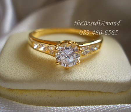 RL019+++แหวนชูผสมแหวนแถว ขนาดกลาง+++ เรียบๆ แต่หรูหรา อยุ่ได้นานไม่มีout เหมือนจริงสุดๆๆเพชรแวววาวมาก ใส่แล้วขับให้นิ้วเรียวสุด ไม่ควรพลาดนะคะ