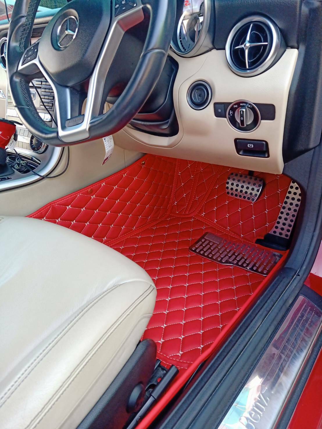 ขายพรมรถยนต์ Benz SLK200 R172 เข้ารูป