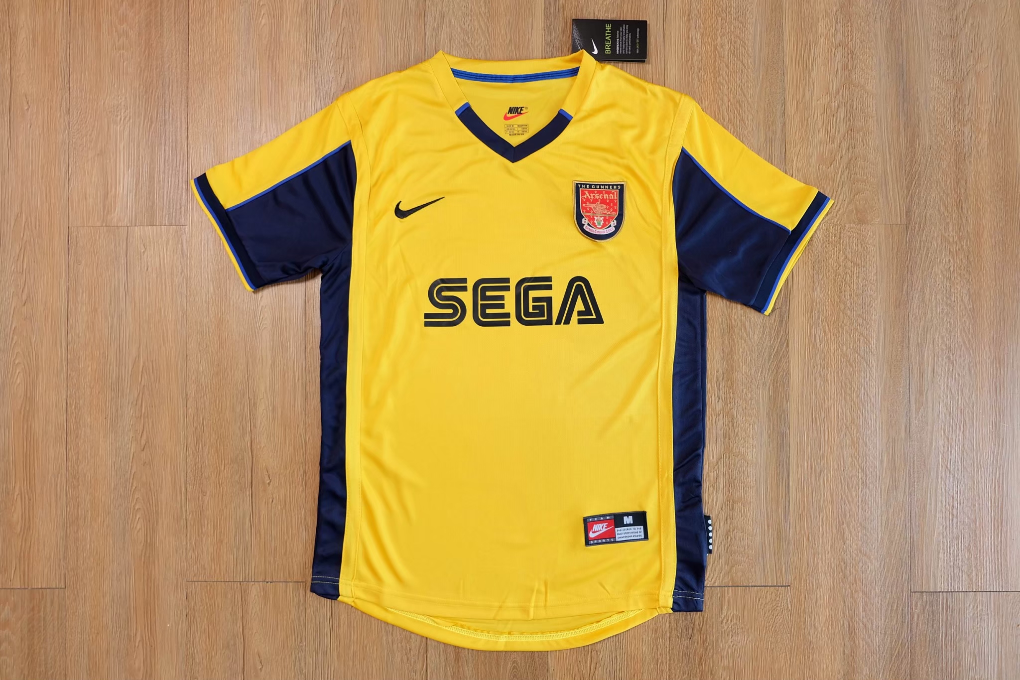 Arsenal 1999/00 Vintage Jersey เสื้อฟุตบอลอาร์เซนอลย้อนยุค