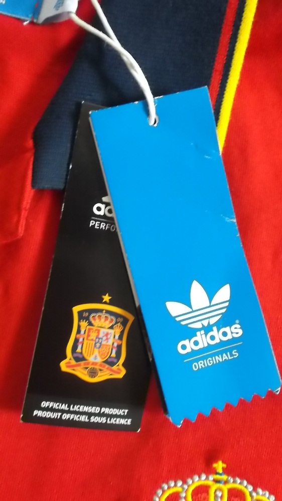 เสื้อฟุตบอล ทีมชาติสเปน ชุดเหย้า เรโทร ชุดลุยศึกฟุตบอลโลก 1994 ใหม่ M-Size / SPAIN Football Shirt Retro Home Kit World Cup 1994 Jersey NEW M-Size