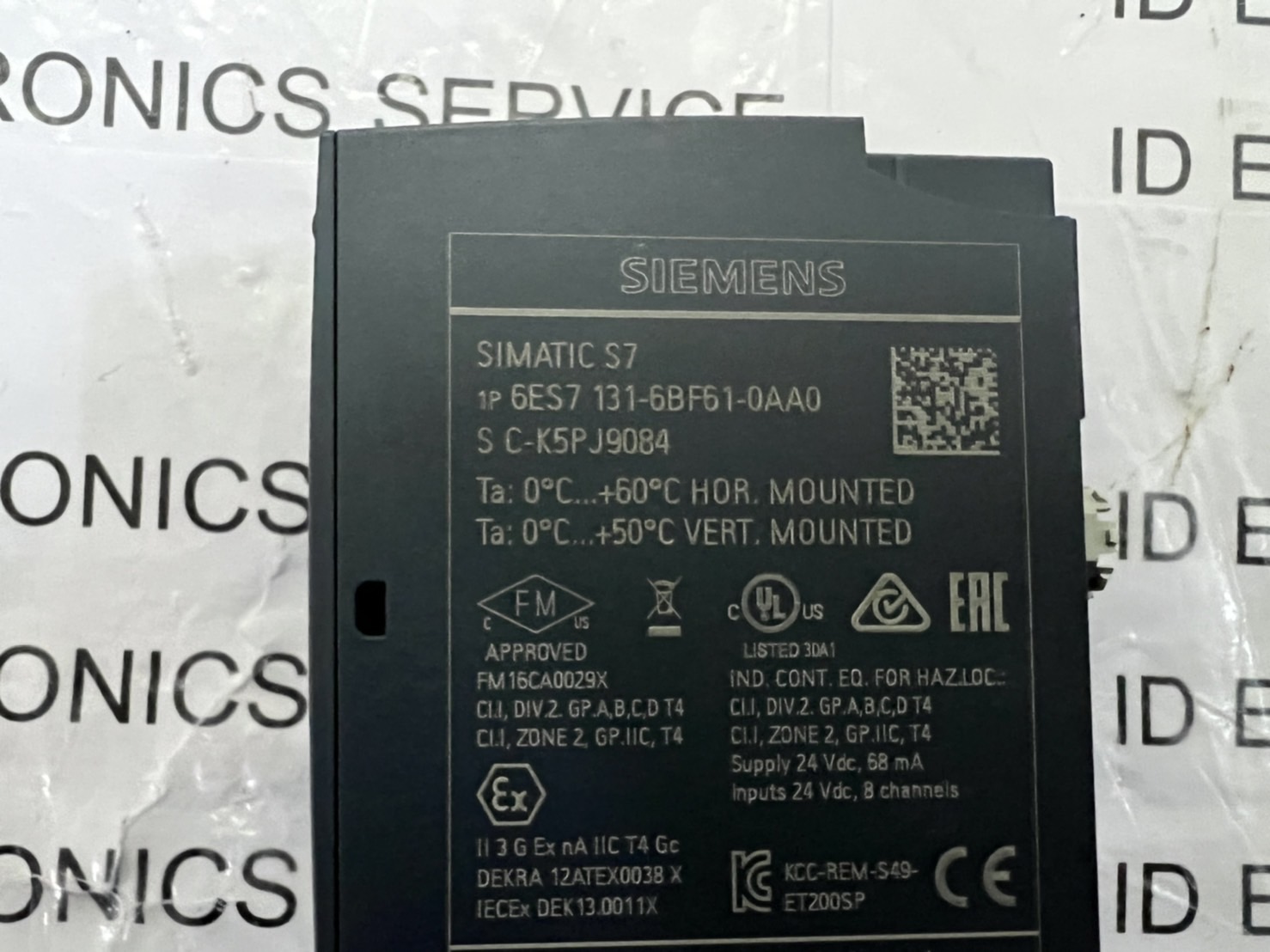 6ES7 131-6BF61-0AA0 PLC " SIEMENS "