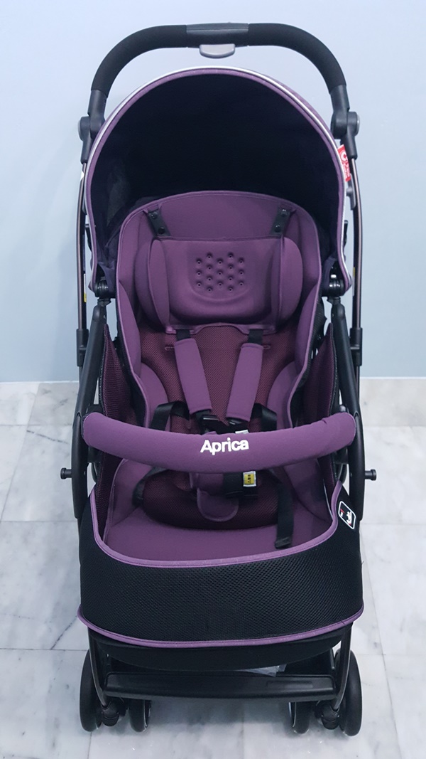 Aprica Optia Premium สีม่วง สภาพสวย ทำความสะอาดฆ่าเชื้อพร้อมใช้งาน