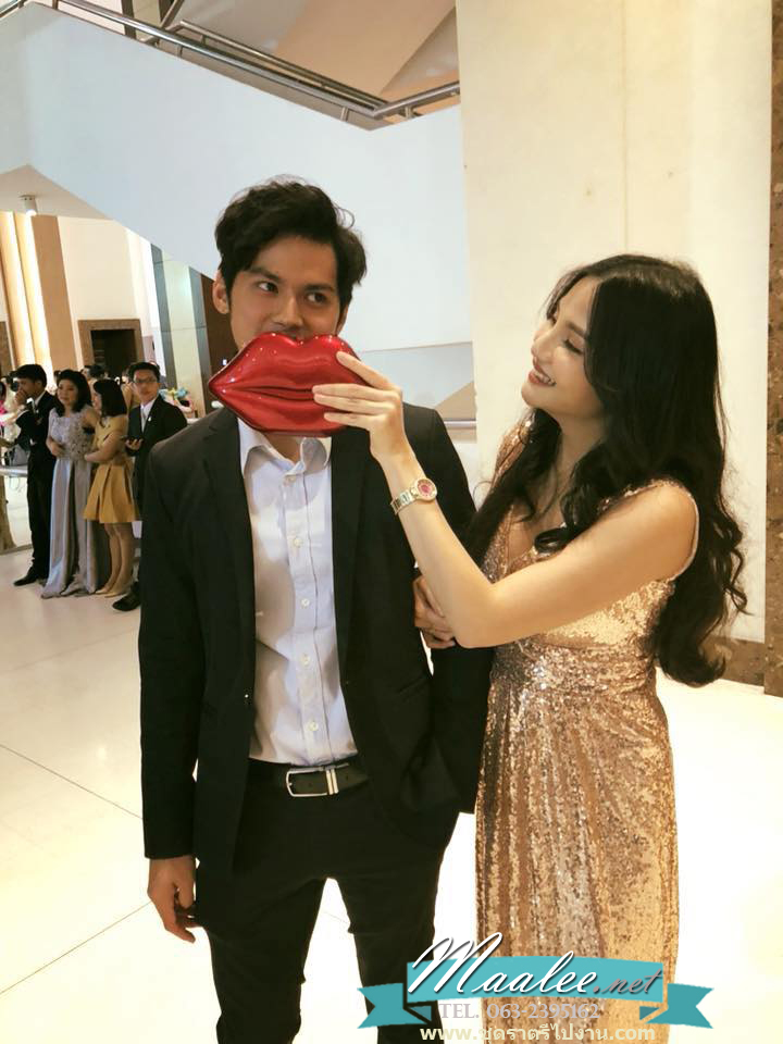 พร้อมเช่า ชุดราตรียาว แขนกุด สี Rose Gold แต่งเลื่อมทั้งตัว จับจีบช่วงเอว สวยหรู (ซิปหลัง)