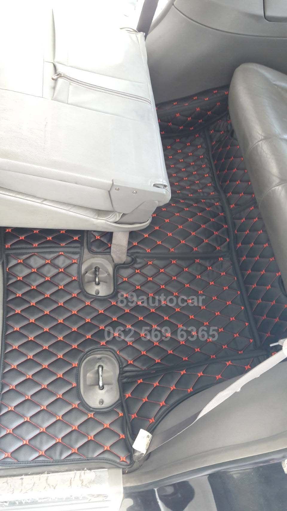 พรมรถยนต์ isuzu grand adventure ปูพรม6D สีดำด้ายแดง เข้ารูป เต็มคัน