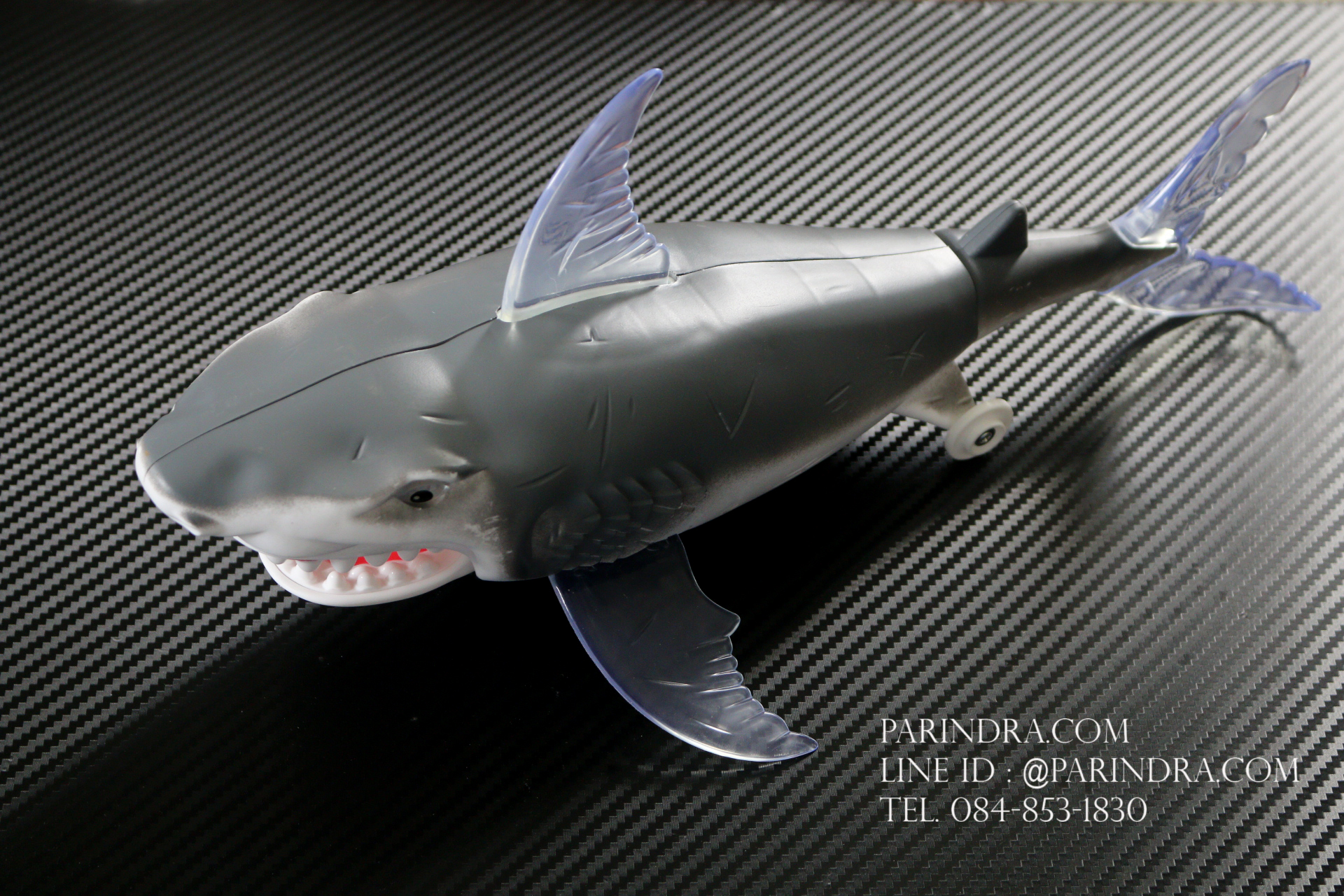 ชุดของเล่น โมเดลปลาฉลาม Crazy Shark Deep Sea วิ่งได้ มีเสียง มีไฟ หลังไม่มีลาย