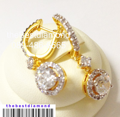 BE820+++ต่างหูเพชรcz แบบล้อมตุ้งติ้ง +++ต่างหูสุดเก๋ เพชรล้อม ตุ้งติ้ง หรูหรา สวยงาม เพชรสวยมากๆๆ ดีไซน์เลิศ หรู ใส่ออกงานได้สบาย ใส่แล้วหน้าเรียวสวย
