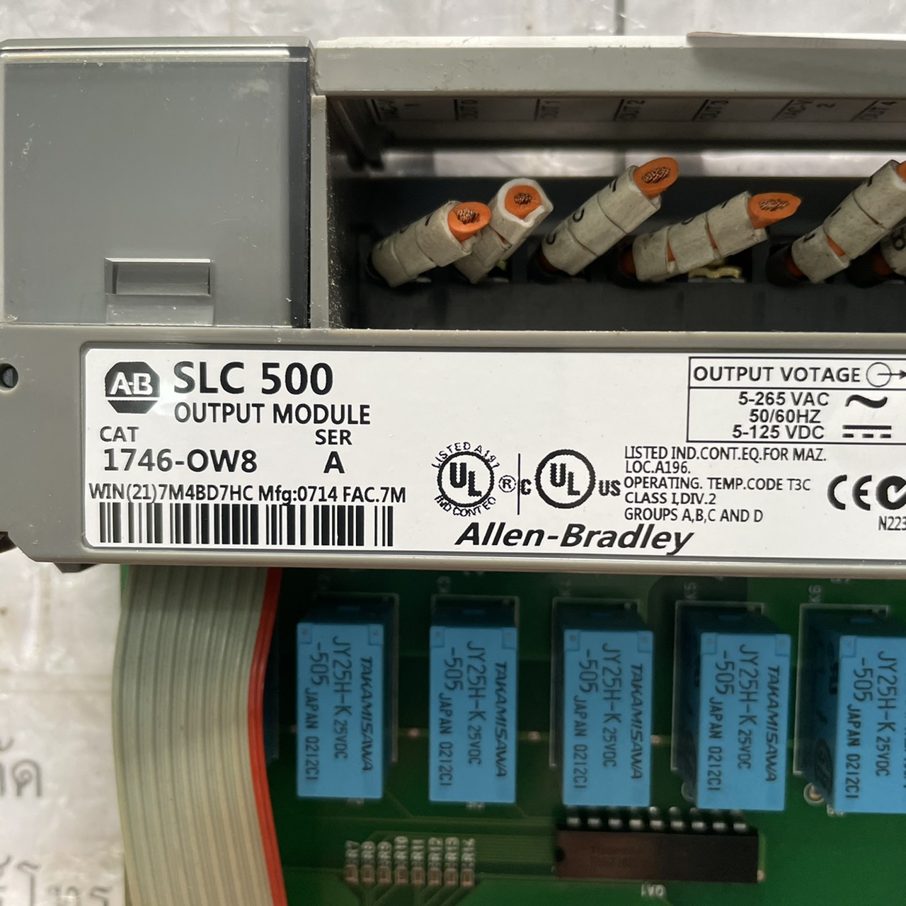 SLC500 1746-OW8 PLC " ALLEN-BRADLEY "
