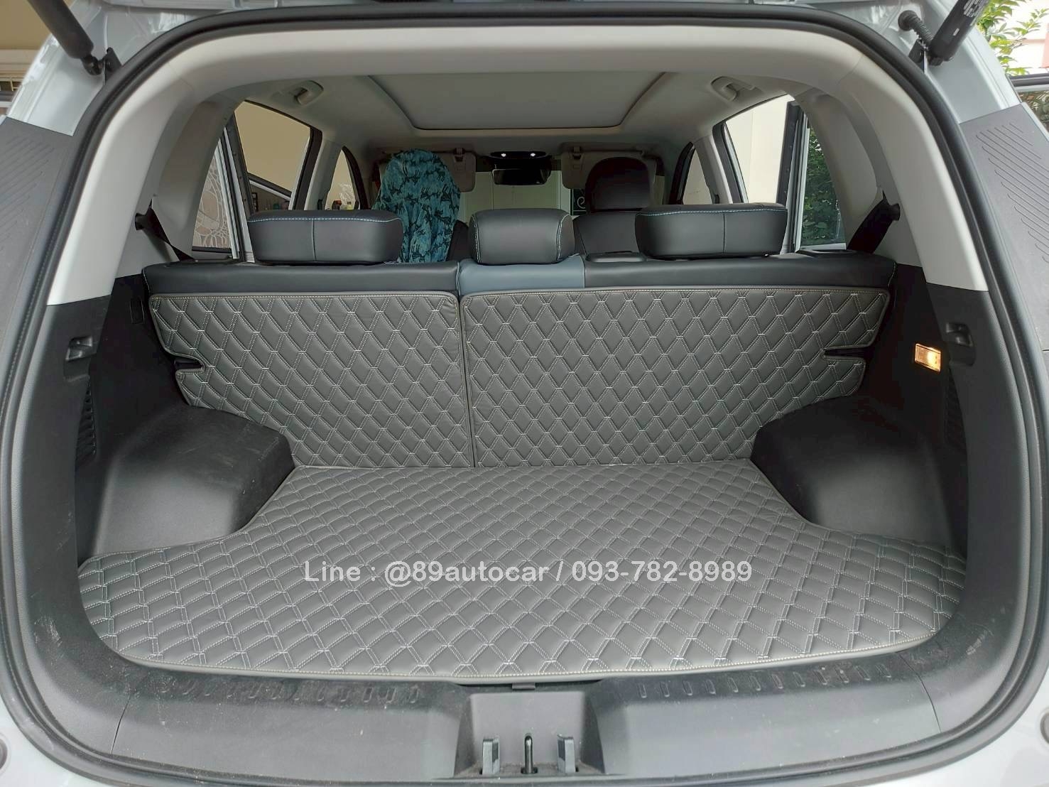 พรมรถยนต์ GAC Aion Y Plus ปูพรมVVIP สีเทาด้ายเทา เต็มคัน