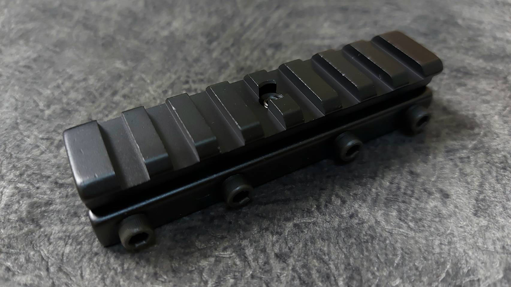 MNT ADAPTER 3/8 TO PIC/WVR