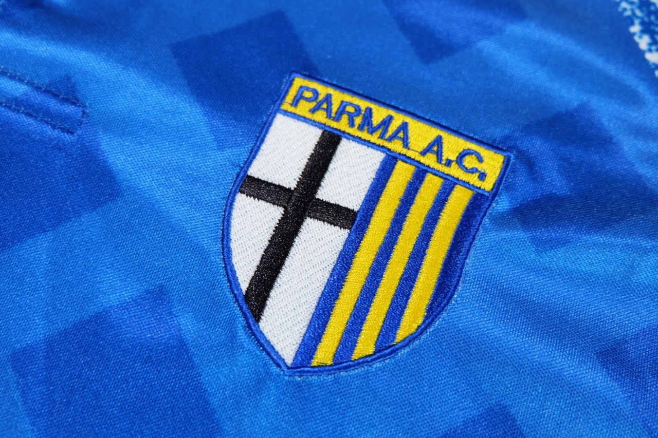 Parma 1996/97 Away Retro Vintage Jersey เสื้อฟุตบอลปาร์มา เสื้อปาร์มาย้อนยุค Parmalet
