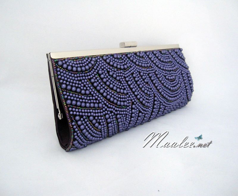พร้อมส่ง Evening Clutch กระเป๋าออกงาน สีม่วง ปักมุกลายโค้ง งานสวยละเอียด