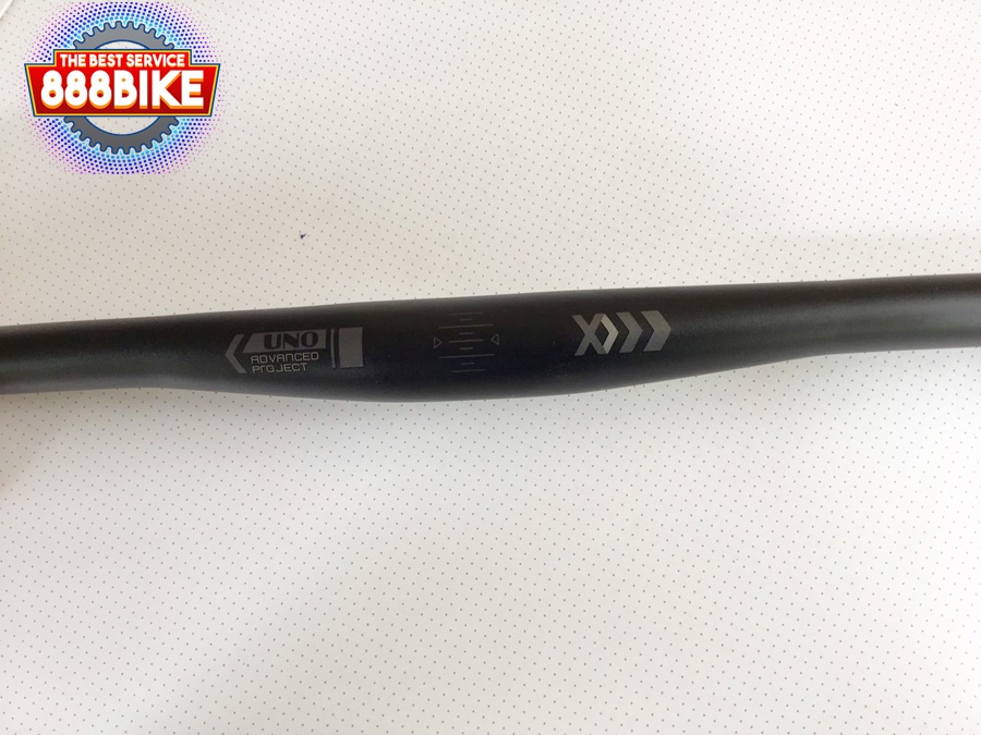 แฮนด์ตรง UNO Handlebar Superlight Alloy handlebar แฮนด์ตรงอลูมิเนียม รุ่น FB22L ALLOY ยก 5 ขนาด 720 mm หนัก 295 กรัม