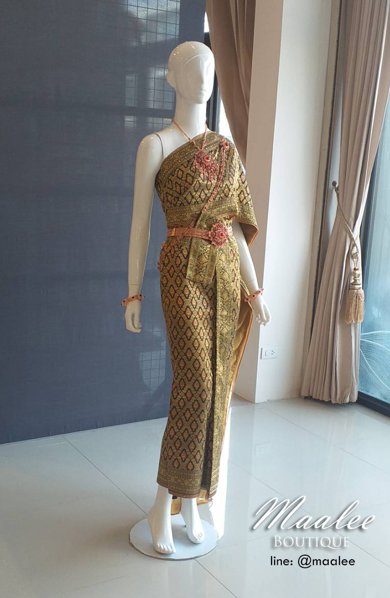 พร้อมเช่า ชุดแต่งงานไทยประยุกต์ น้ำตาลทอง (ราคาเช่าเป็นคู่)
