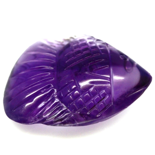 พลอยอะเมทิสต์สีม่วงสวยแกะลายปลา 9.05 กะรัต