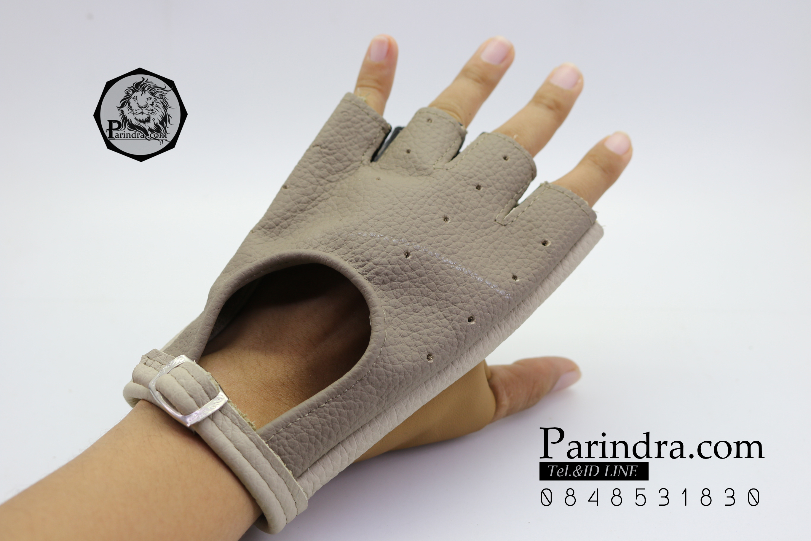 ถุงมือหนังแท้แบบครึ่งนิ้ว