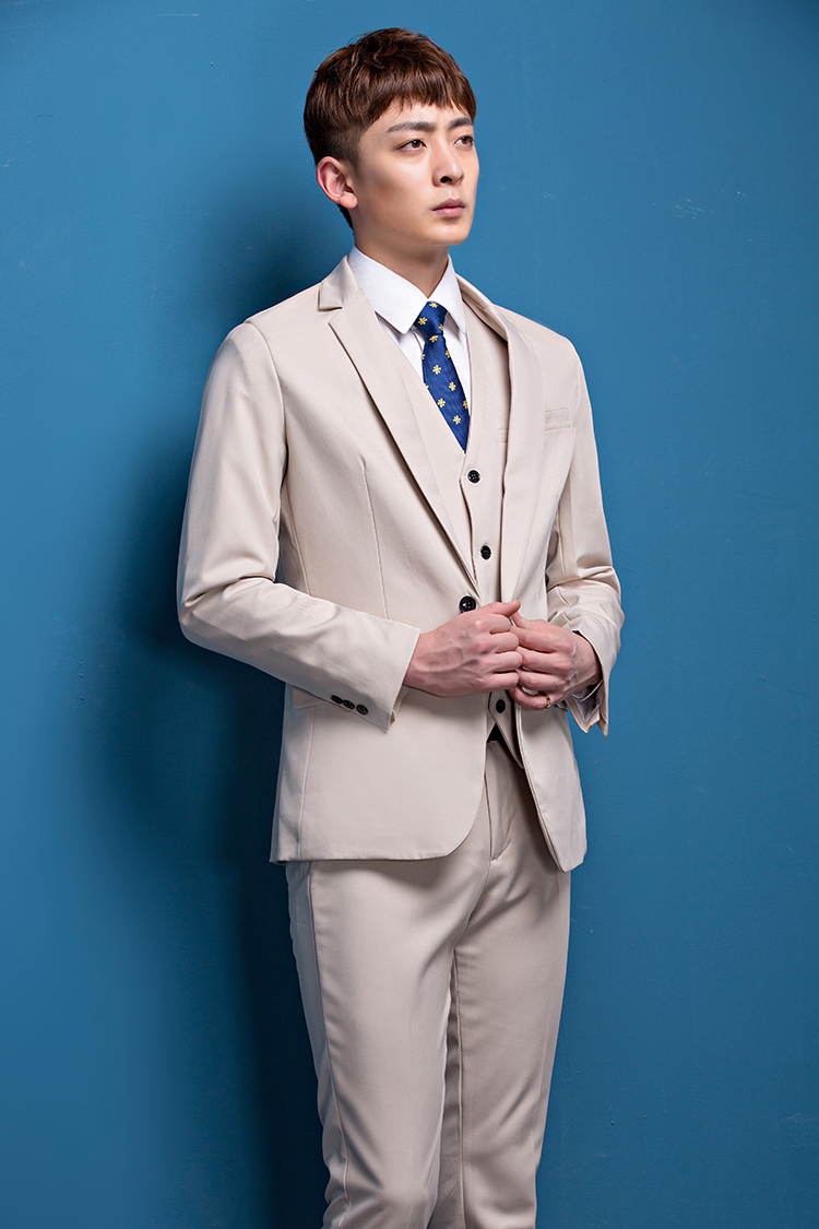 Pre-order ชุดสูทชาย สีสุภาพ สไตล์เกาหลี
