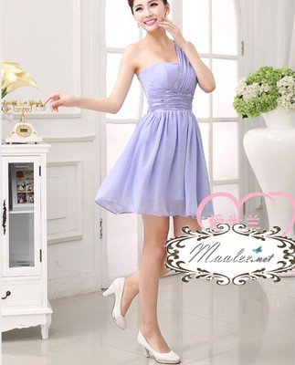 พร้อมส่ง ชุดราตรีสั้น บ่าเฉียง สีม่วง คอเว้า Sweet Heart คาดเอวผ้าซาติน