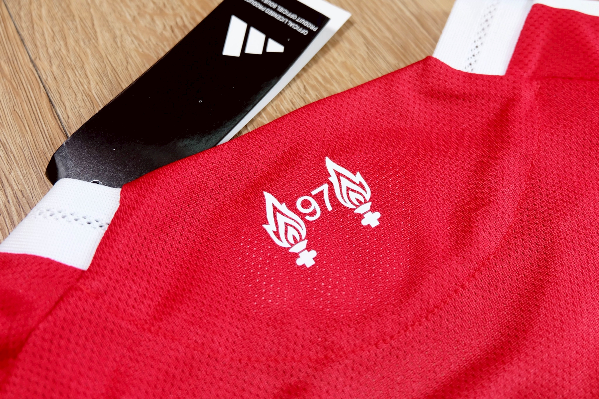 Liverpool 2025/26 Long Sleeve Home Jersey Player Grade เสื้อลิเวอร์พูลแขนยาว เหย้า เกรดนักเตะ ฤดูกาลใหม่