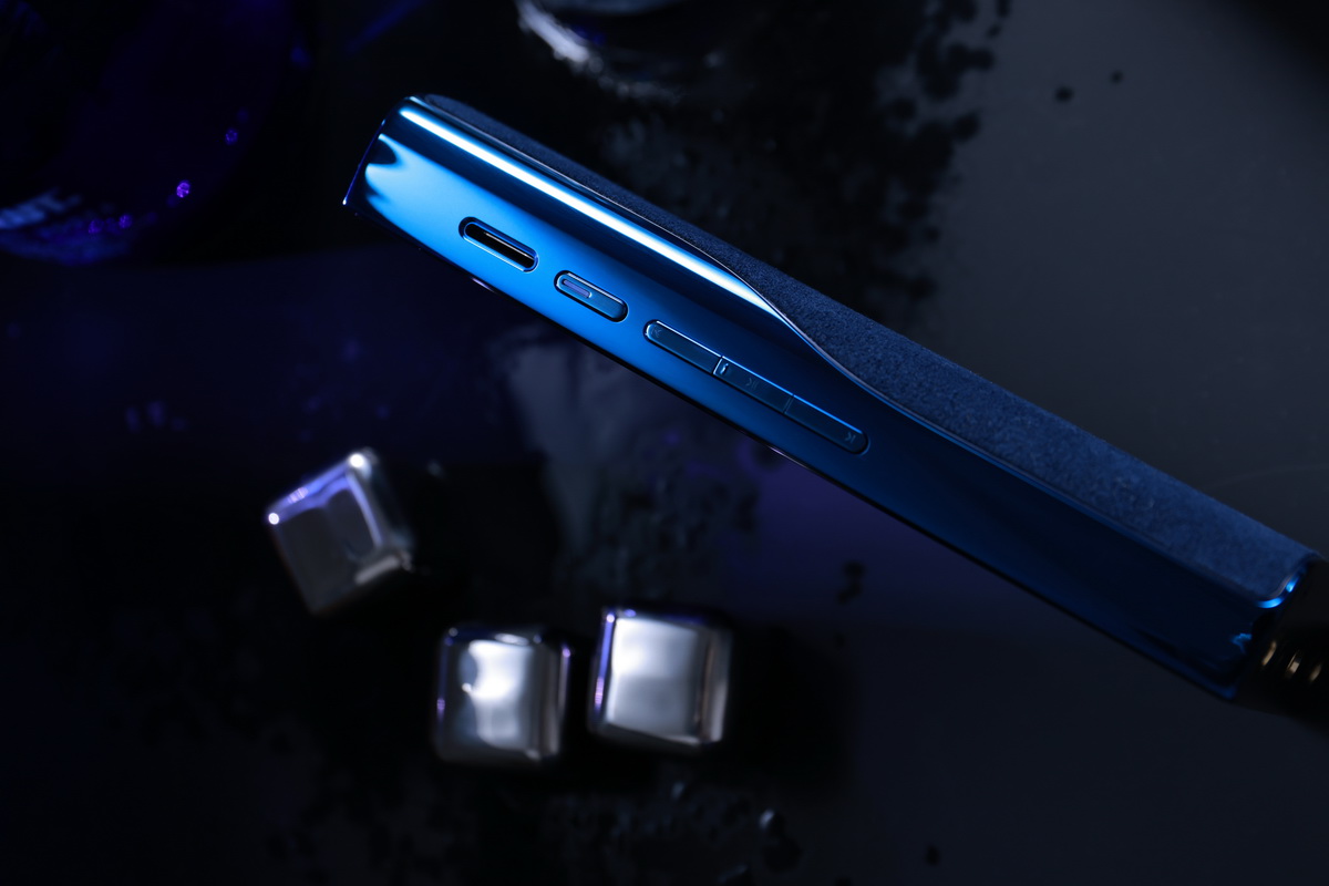 Hiby R8ii DAP พกพาระดับไฮเอนด์ รองรับ MQA, PCM 32bit/1536kHz, DSD1024 ประกันศูนย์ไทย