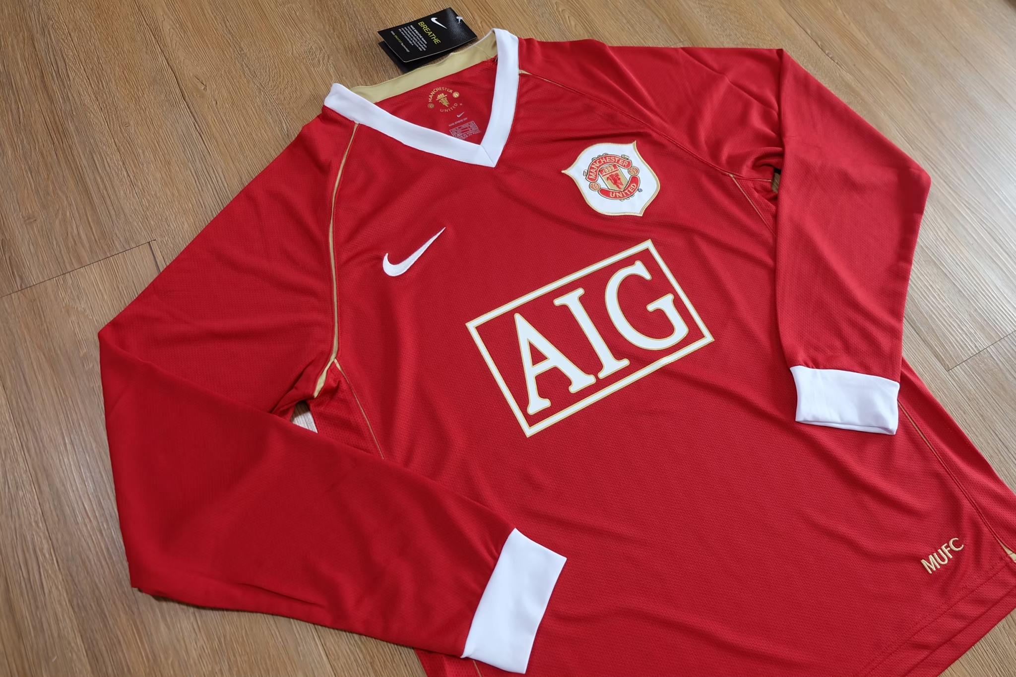 Manchester United 2006/07 Vintage Jersey เสื้อฟุตบอลแมนยูย้อนยุค AIG