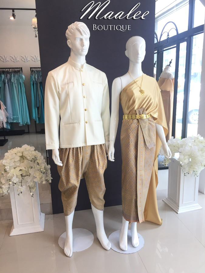 เช่า ชุดไทย ชุดเพื่อนเจ้าสาว ชุดไทยผ้าถุงทอง สไบเรียบ สีน้ำตาล ทอง