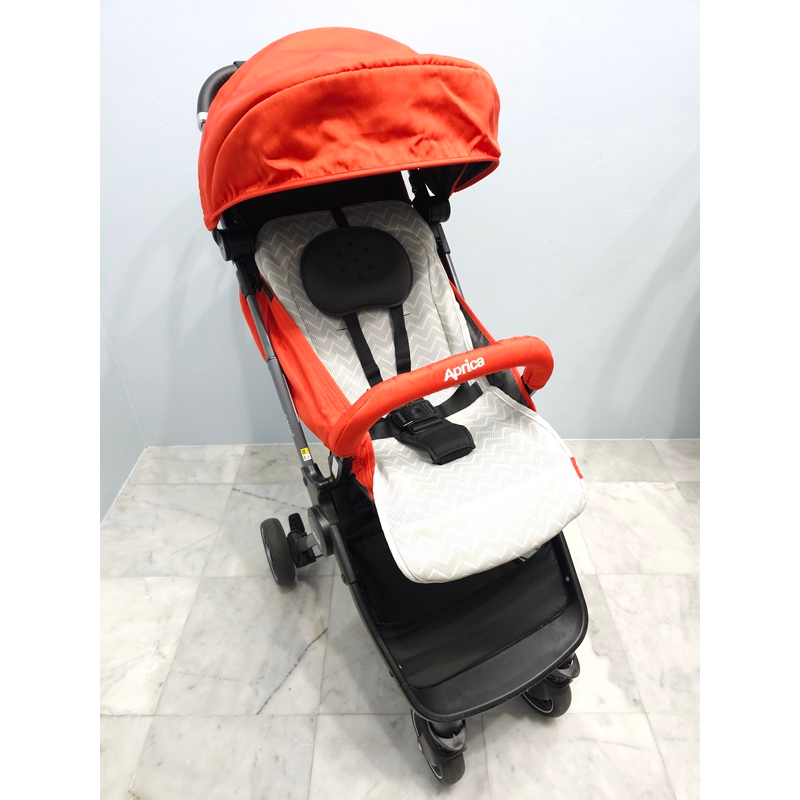 รถเข็น Aprica รุ่น nano smart plus