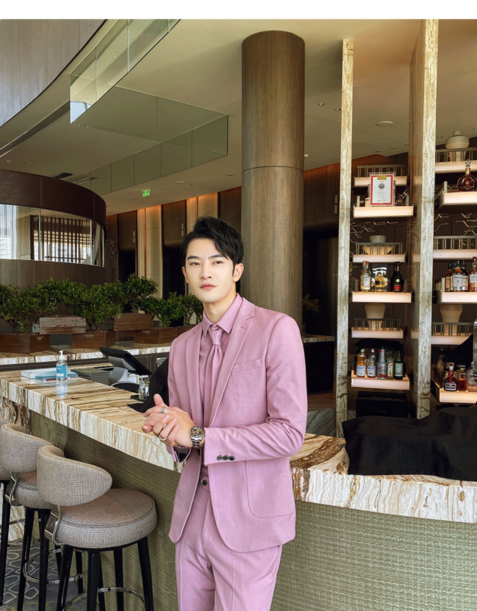 Pre-order เสื้อสูทชาย สีชมพู รุ่นสลิม