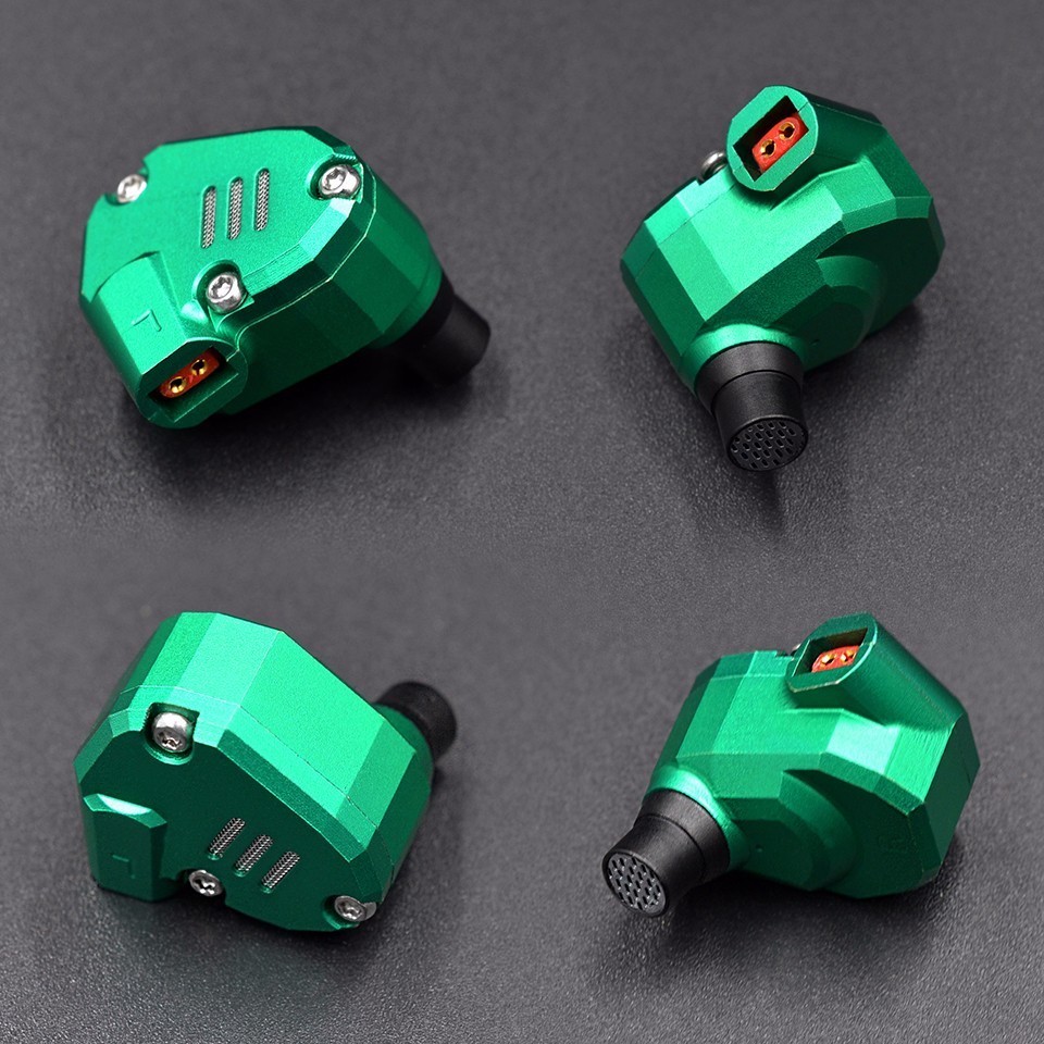 ขาย KZ ZS6 หูฟัง Hybrid 4 ไดร์เวอร์ (2DD 2BA) บอดี้อลูมีเนียม ถอดสายได้