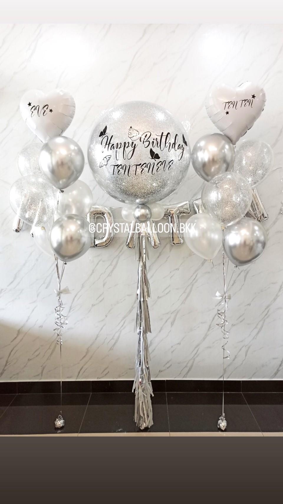 ลูกโป่ง วันเกิด Bubble ขนาด 36" กลิตเตอร์สีเงิน พร้อม ช่อลูกโป่งฟอยล์หัวใจ ขนาด 18" ช่อ 7 ลูก 2 ช่อ,ฟอยล์ตัวอักษร ขนาด 16" 7 ตัวอักษร พร้อมตกแต่ง สามารถเปลี่ยนสีลูกโป่ง/เปลี่ยนข้อความ/เปลี่ยนขนาด/เปลี่ยนสี-ฟอยล์ตัวอักษรได้