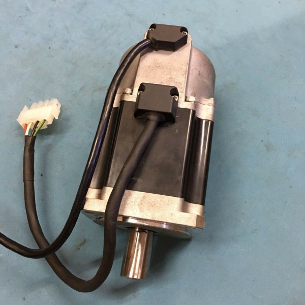 ASMT07L250AK SERVO MOTOR " DELTA "