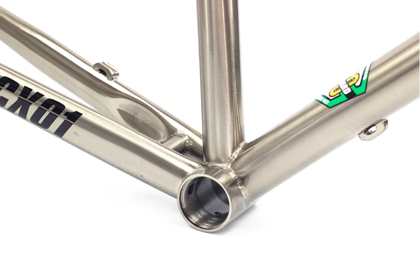 เฟรมเซ็ต เฟรมทัวร์ริ่ง SEABOARD Chromoly 4130 สี Chrome 700C Classic Cyclocross Cr-mo Frameset Disc Brake 4130