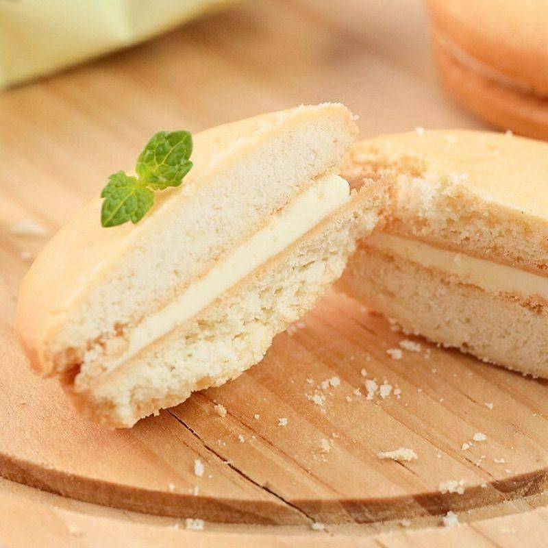 คุกกี้ Takara Biscuit Salted Butter Camembert Cheese