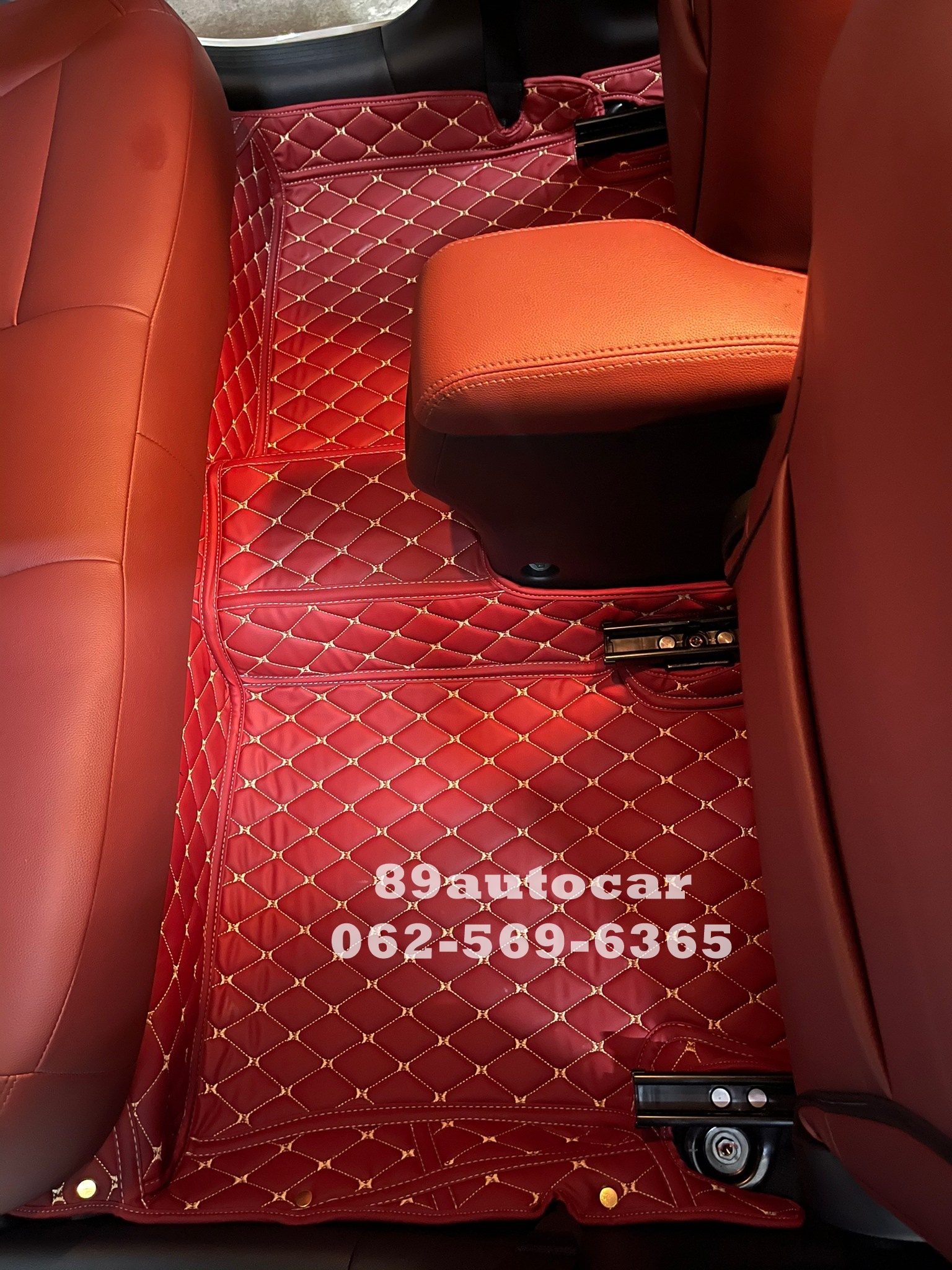 พรมปูพื้นในรถยนต์ Nissan Almera 2020 เข้ารูป