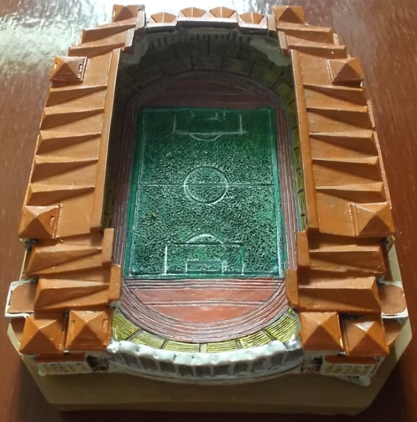 ที่ทับกระดาษ โมเดลสนามฟุตบอล สโมสรเอเอส โมนาโก - สนามสต๊าด หลุยส์ เดอซ์ ใหม่ / AS MONACO Football Club Football Stadium Model Paperweight - STADE LOUIS II Stadium NEW