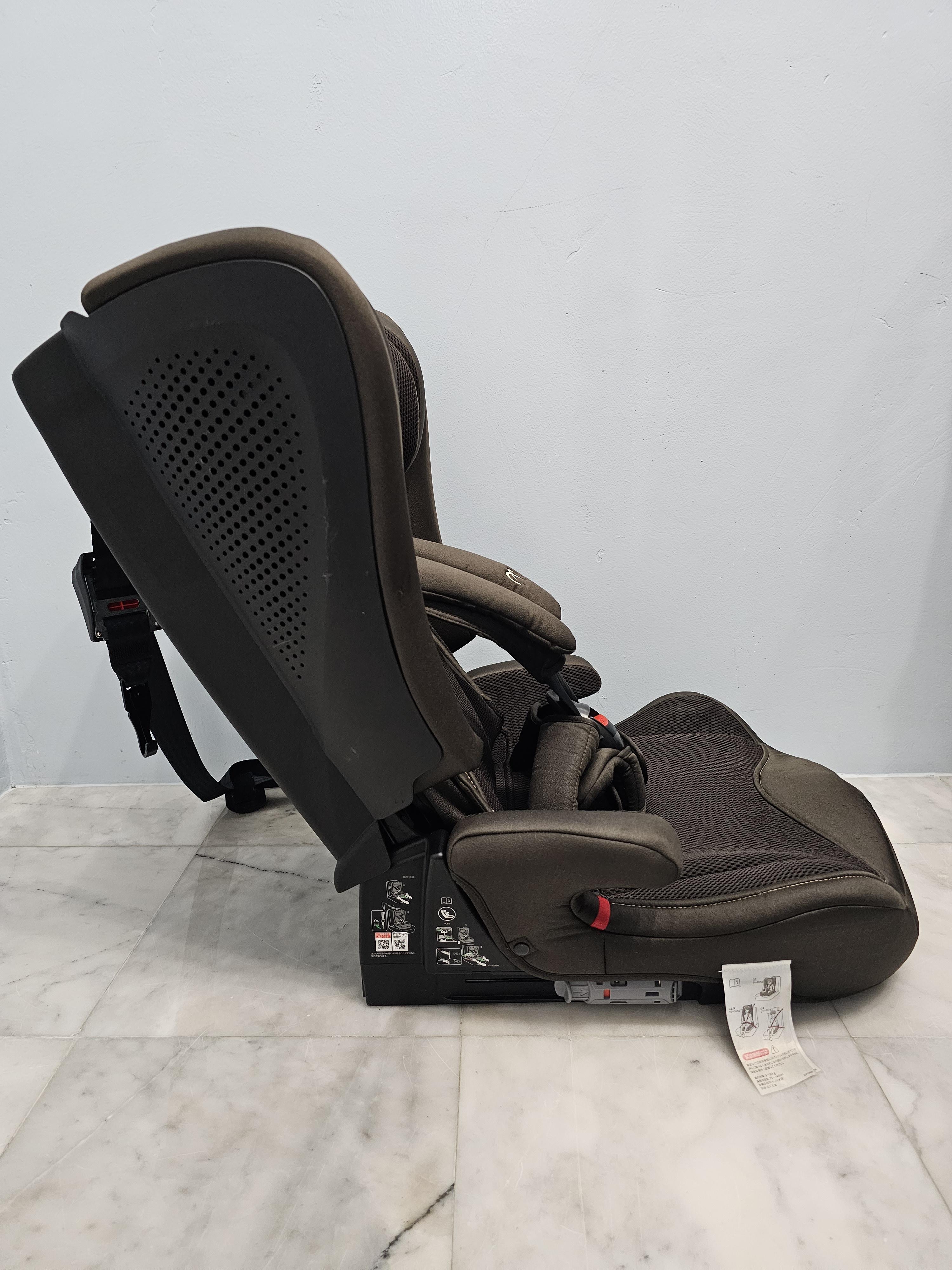 Ailebebe Papatto ติดตั้งด้วยระบบ Isofix