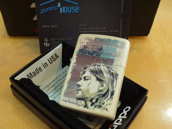 ไฟแช็ค Zippo แท้ " Zippo 29051 KURT COBIAN Cream Matte Finish Lighter " แท้นำเข้า 100%
