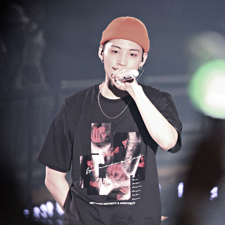 เสื้อยืด (T-Shirt) GOT7 2019 WORLD TOUR KEEP SPINNING (ver.2)