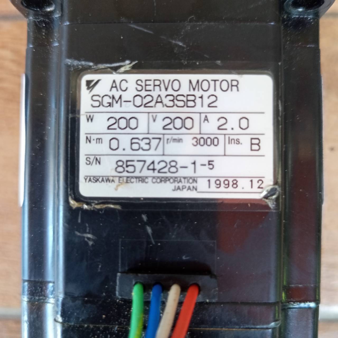 SGM-02A3SB12 SERVO MOTOR " YASKAWA "