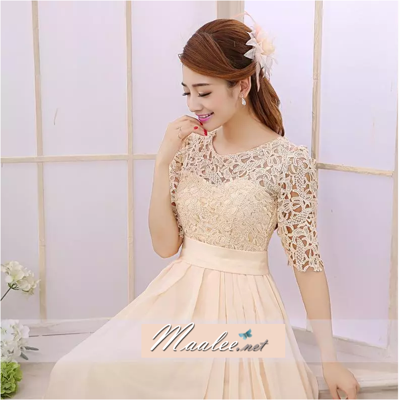 พร้อมเช่า ชุดราตรีสั้น สีครีม แขนสามส่วน ลูกไม้ฉลุ กระโปรงผ้าชีฟอง